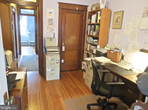 1335 Taylor St, Washington DC 20011-5508 exterior