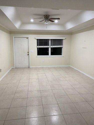 1757 Dove Tail Dr, Fort Pierce, FL 34982-8018