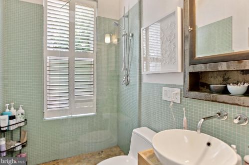 625 Q St, Washington DC 20001-3406 exterior