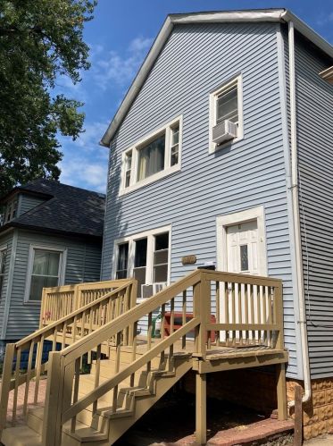 10329 Avenue, Chicago IL  60617-5935 exterior