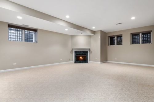 4844 Seeley Ave, Chicago IL 60609-1148 exterior