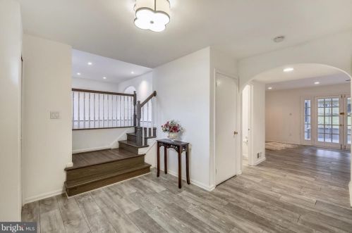 14105 Cricket Ln, Silver Spring, MD 20904-5917