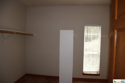 6019 Creekwood Pass, Spring Branch TX 78070-7022 exterior