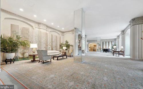 4000 Cathedral Ave, Washington DC 20008-1504 exterior