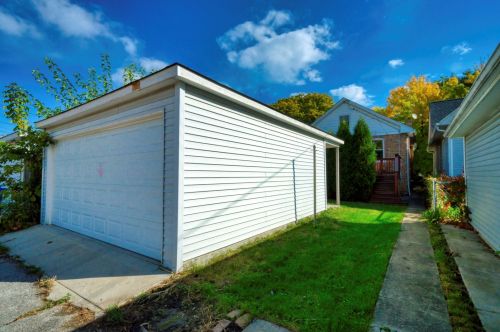 4620 Lawler Ave, Chicago IL  60638-2010 exterior