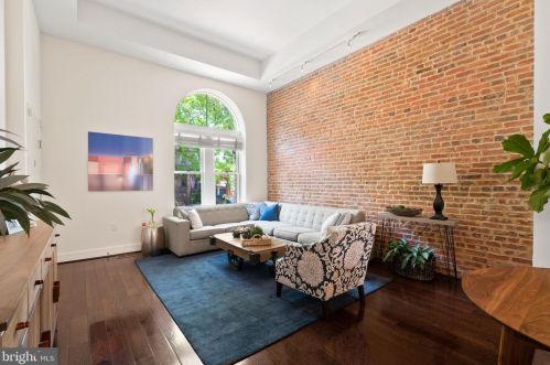 525 9th St, Washington, DC 20003-2839