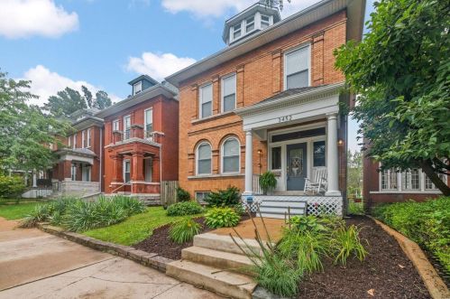 3452 Sidney St, Saint Louis, MO 63104-1766