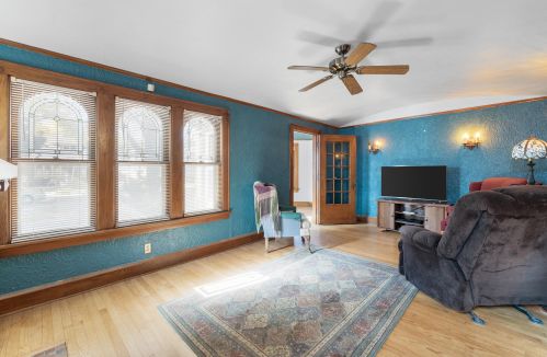 2348 56, Milwaukee WI 53219-2212 exterior