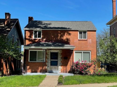 826 Jancey St, Pittsburgh, PA 15206-1335