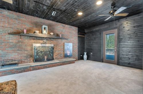 130 Old York Rd, Bridgewater NJ 08807-2686 exterior