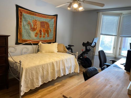 2145 Lincoln Ave, Chicago IL 60614-4510 exterior