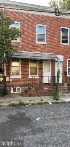 9 Randall Ave, Trenton, NJ 08611-2509