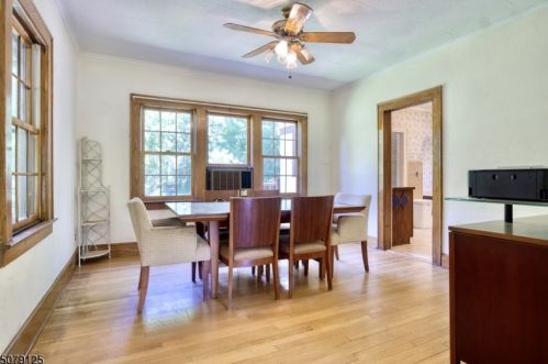 123 Cathedral Ave, Florham Park NJ  07932-2223 exterior