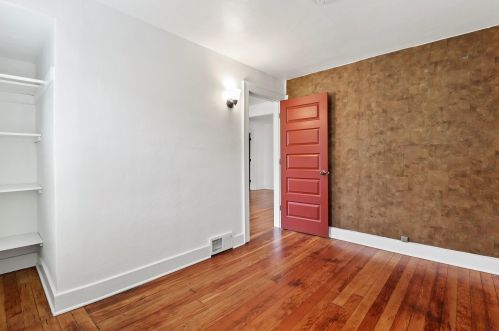 2328 85, Milwaukee WI 53226-1909 exterior