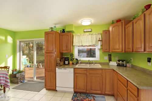 6608 College Ave, Grand Rapids MI 49548-6948 exterior