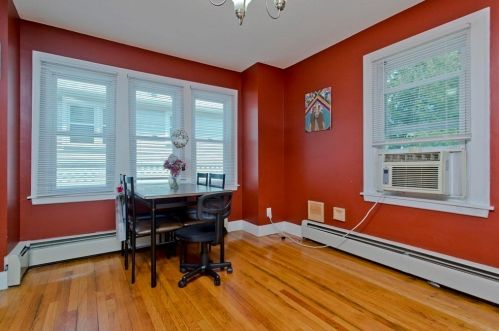 87 Lakevilla Ave, Springfield MA  01109-1405 exterior