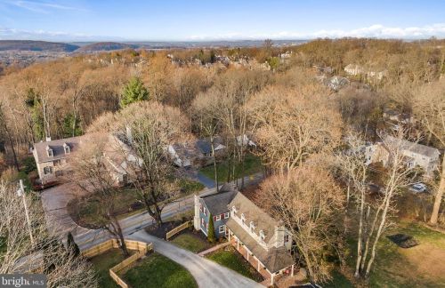 440 Berwyn Baptist Rd, Berwyn PA 19312-1447 exterior