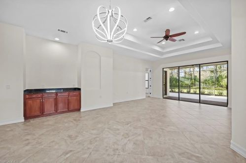 7393 Moorgate Pt Way, Naples FL 34113-5103 exterior