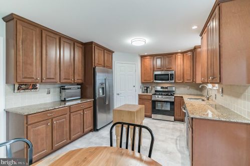 62 Presidential Dr, Limerick PA  19468-3461 exterior