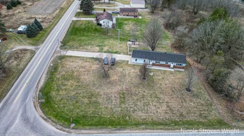 4013 8th Ave, Wyoming MI  exterior