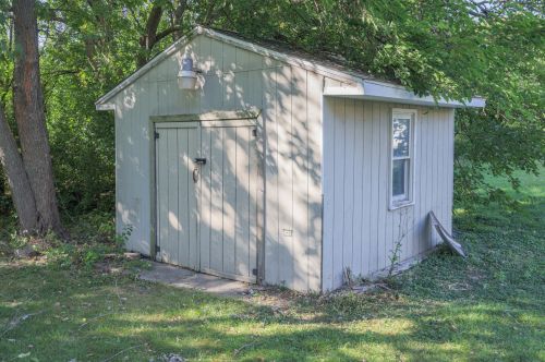 813 Peale St, Joliet IL 60433-2139 exterior