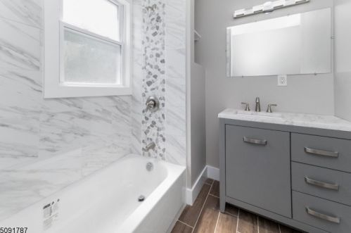 128 Brookside Ave, Irvington NJ  07111-3303 exterior