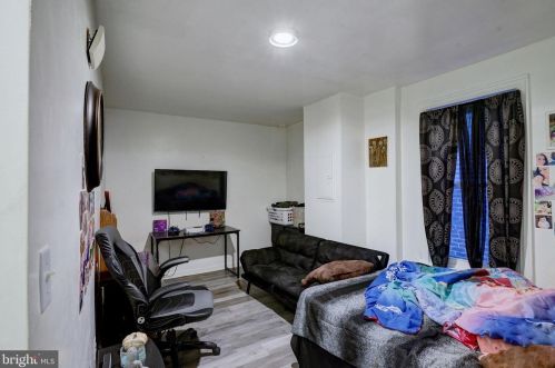 11 Franklin St, Pottstown PA 19464-5953 exterior