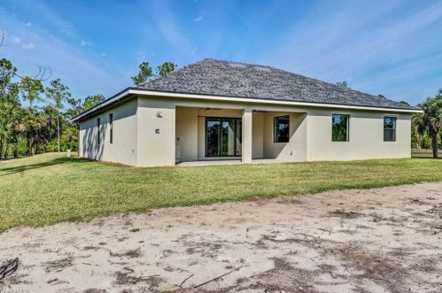 2081 20 Ave, Naples FL 34120-2317 exterior