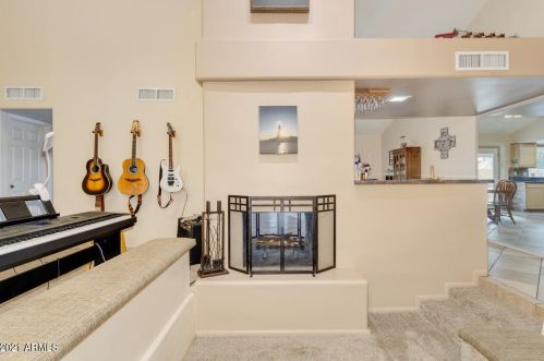 3061 Betty Elyse Ln, Phoenix AZ 85032-4296 exterior