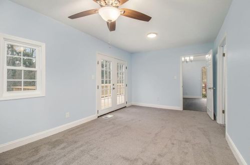 884 Grange Ct, Atlanta GA 30315-6956 exterior