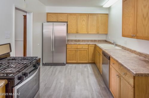 2001 6th St, Tucson AZ  85719-5226 exterior