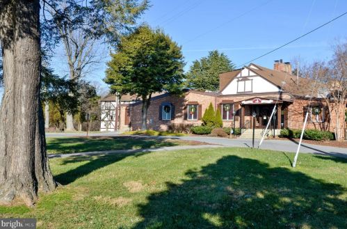 10409 Gainsborough Rd, Rockville MD 20854-2510 exterior