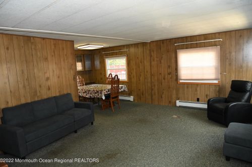 46 Southwind Cir, Jackson Twp NJ  08527-2809 exterior