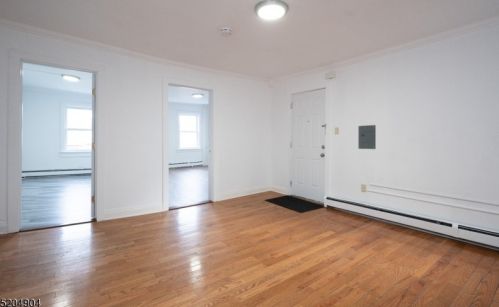 24 Irvine Turner Blvd, Newark NJ  07103-2950 exterior