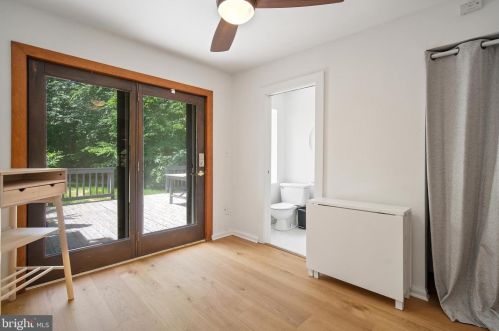 11822 Gordon Rd, Silver Spring MD  20904-2818 exterior