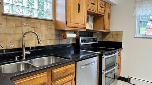 140 Perryvista Ave, Pittsburgh PA exterior