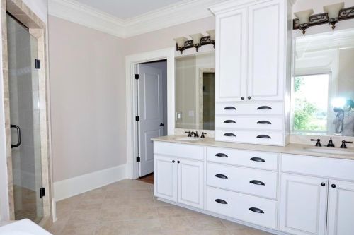 2612 Canterbury Trl, Atlanta GA  30324-2888 exterior