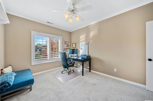 8029 Hunters Mdw Cir, Sandy UT 84093-6289 exterior