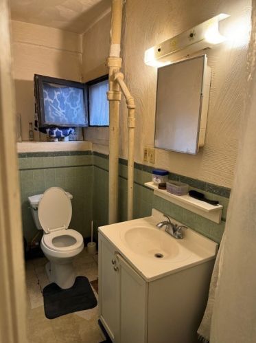 1229 Success St, Pittsburgh PA 15212-2962 exterior