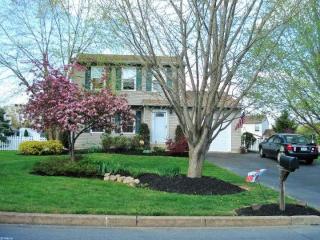 1960 Heather Cir, Jamison PA  18929-1334 exterior