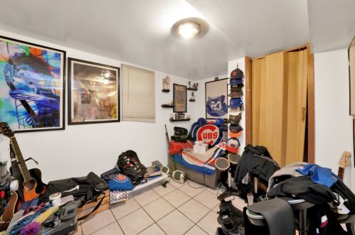 2252 Lawndale Ave, Chicago IL 60629-4345 exterior