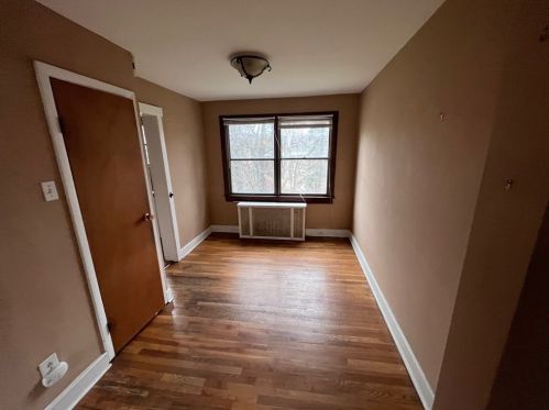 4014 Beechwood Blvd, Pittsburgh PA  15217-2618 exterior