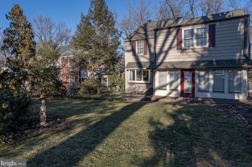 456 Gladstone Ave, Tavistock NJ 08033-4005 exterior