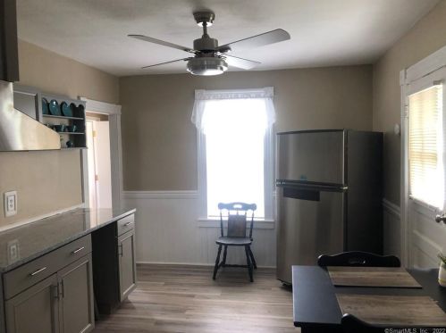 33 Sunrise Ave, New Britain CT  06051-2120 exterior