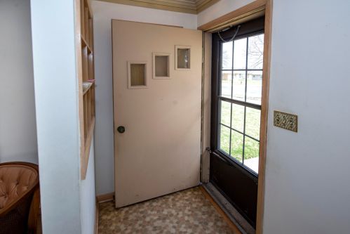 4349 16 St, Milwaukee WI 53209-6924 exterior