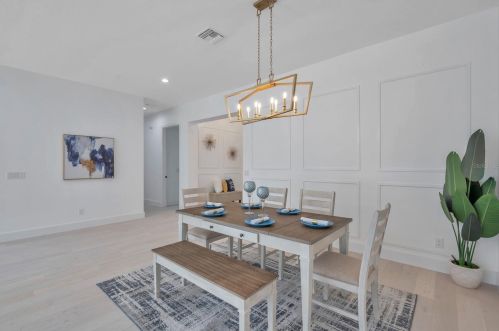 4307 Clark Ave, Tampa FL  33611-1305 exterior