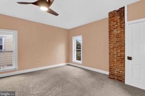 205 High St, Hanover PA  17331-2911 exterior