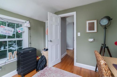 494 Main St, Hartford CT 06109-1818 exterior