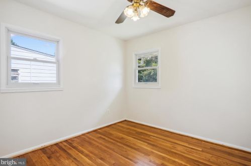 1904 Lewis Ave, Rockville MD 20851-2330 exterior