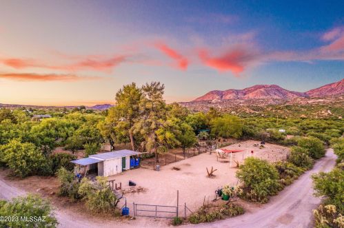 5470 Edwin Rd, Tucson AZ 85739-1924 exterior